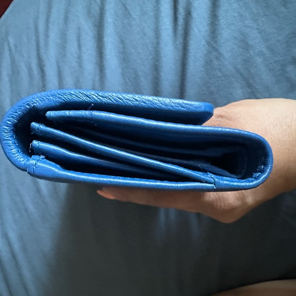 NWOT Leather Woven Short Flap - Picture 4 of 8